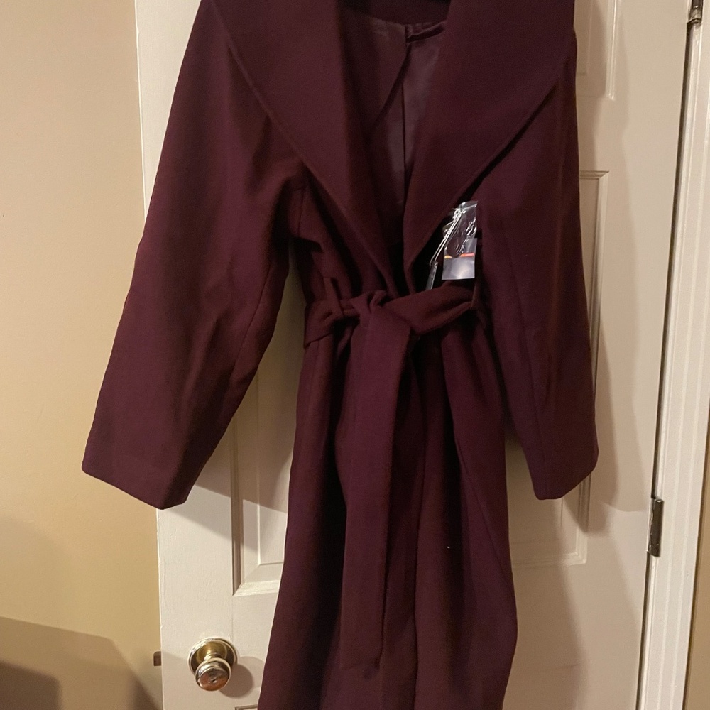 Winter coat - Picture 3 of 3